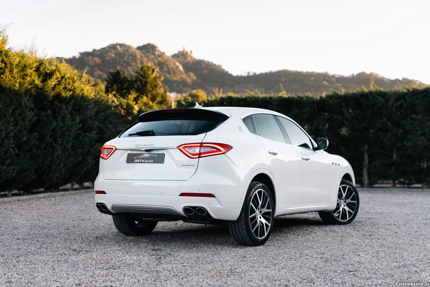 Maserati Levante Q4 GranSport — photo 2