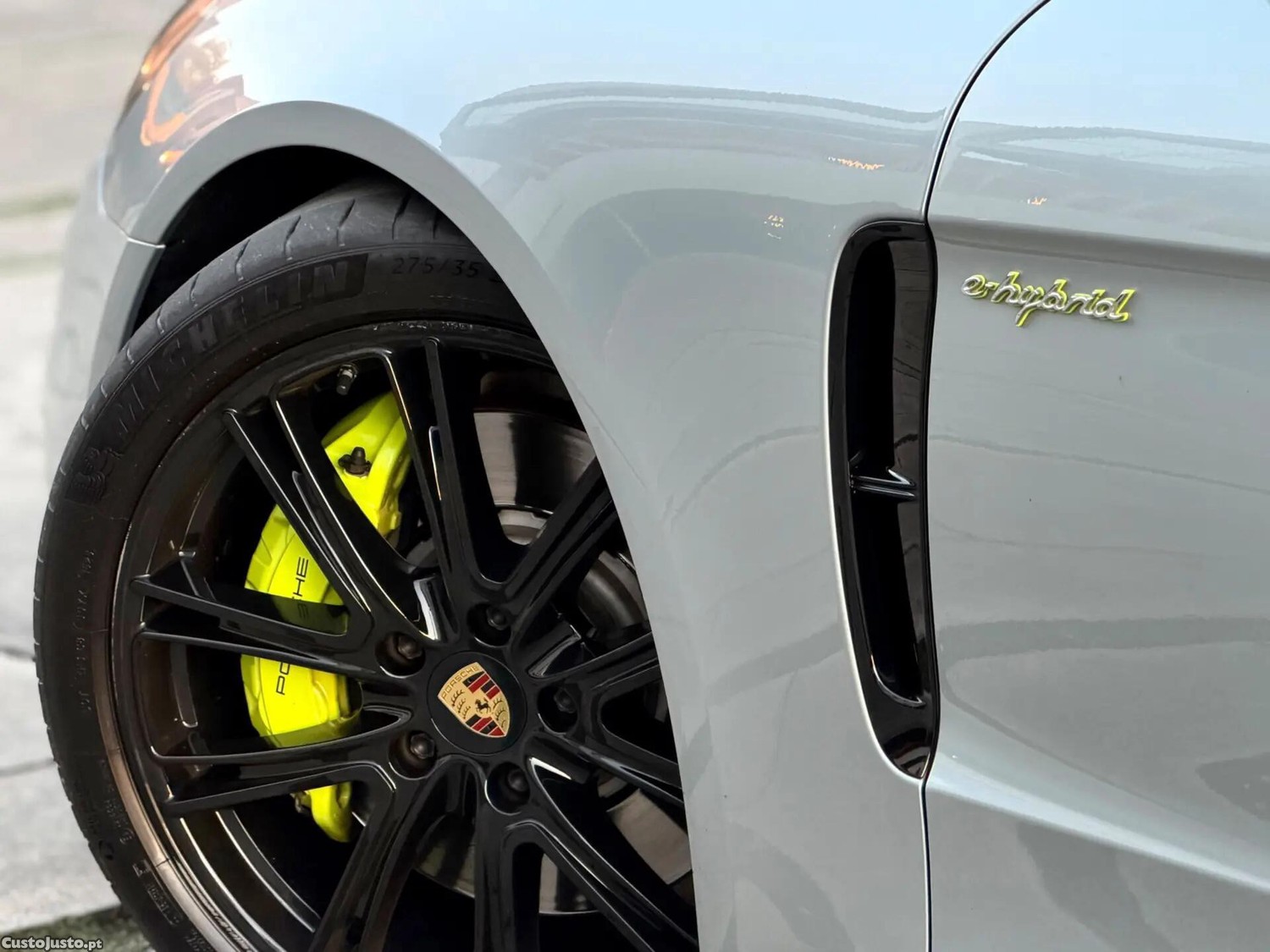 Porsche Panamera 4 E-Hybrid — photo 3