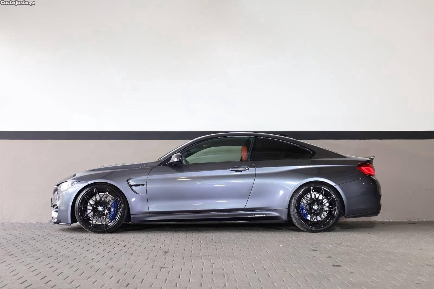 BMW M4 Competition — photo 3