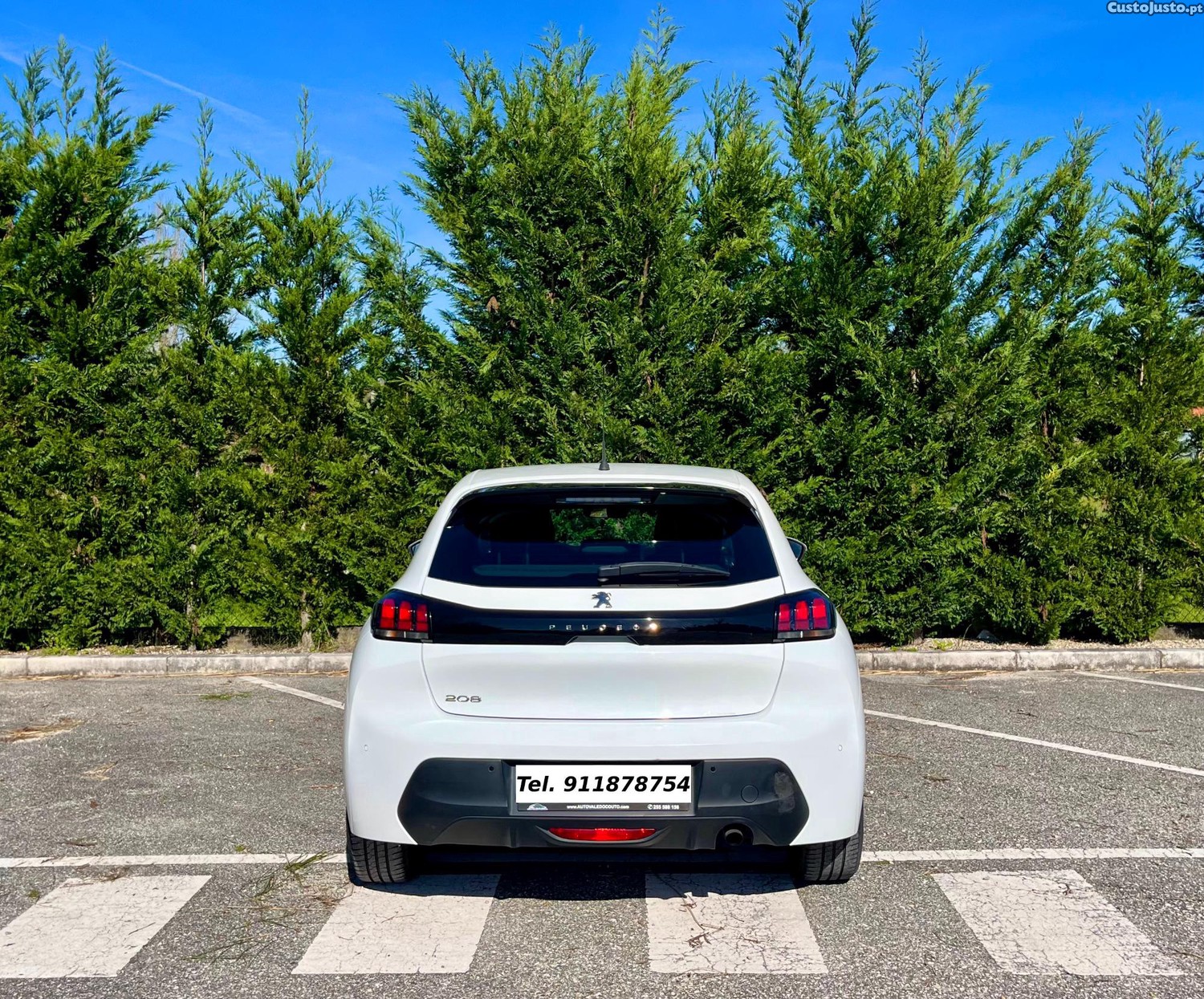Peugeot 208 1.2 PureTech Active Pack — fotografia 4