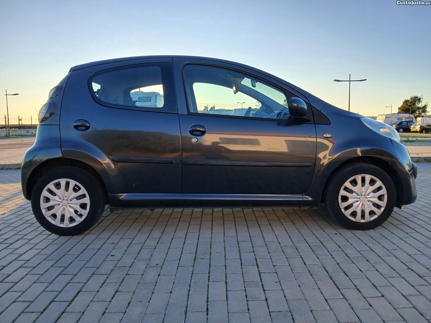 Citroën C1 Caixa Automática 5 Portas Económico — fotografia 5