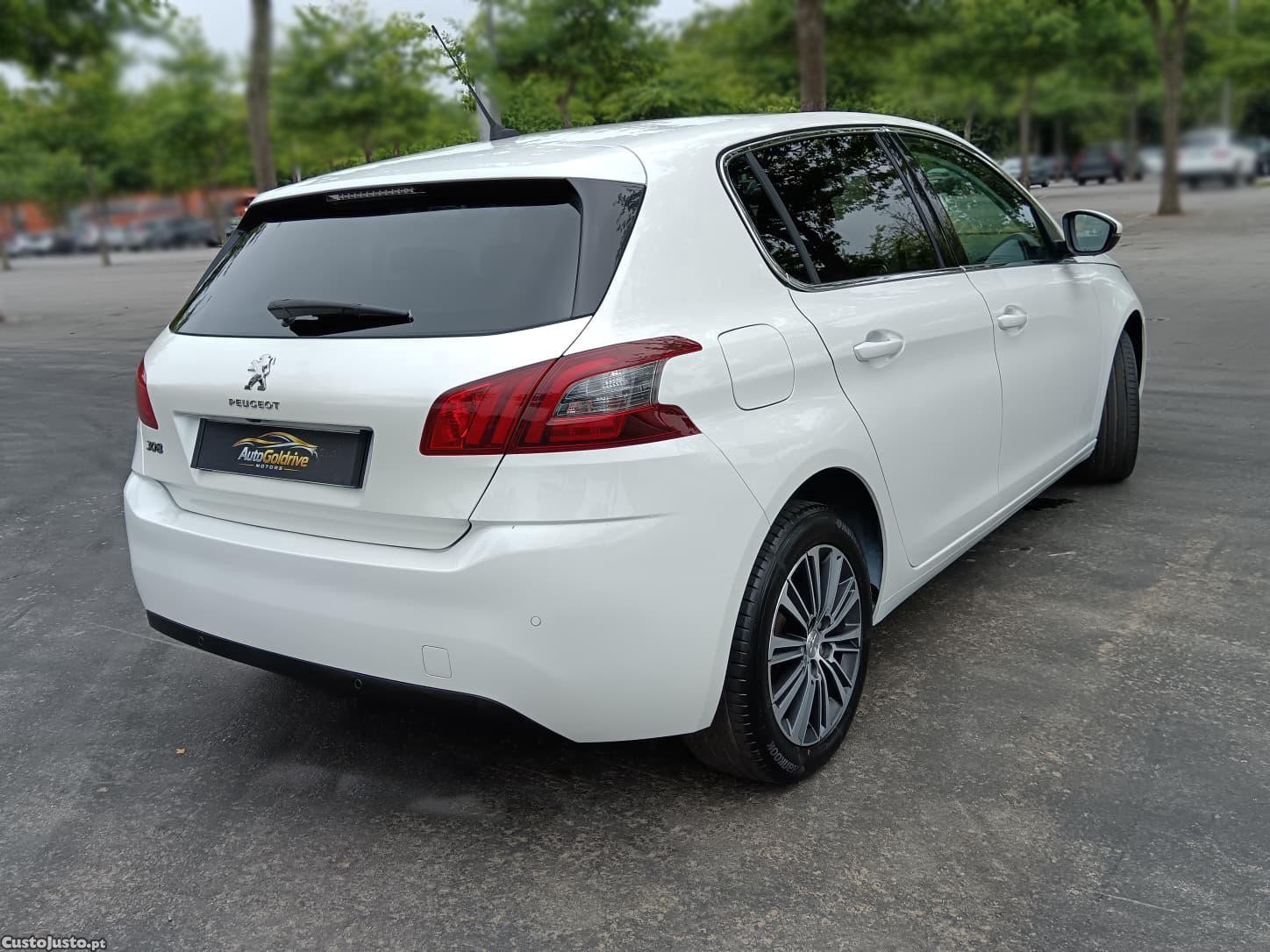 Peugeot 308 Peugeot 308 1.2 PureTech Allure EAT8 — photo 5
