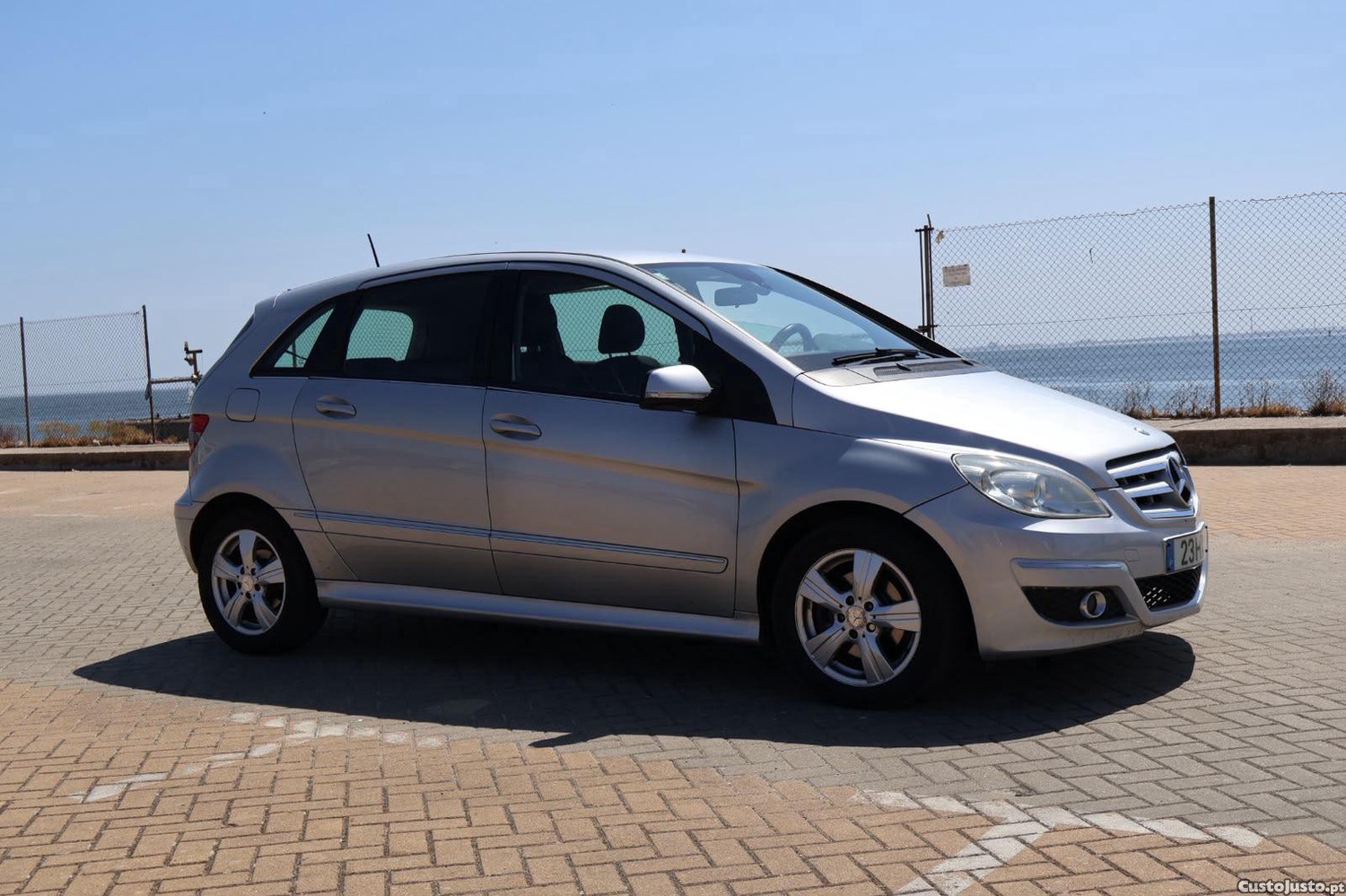 Mercedes-Benz B 180 B180 Cdi 2.0 — fotografia 17