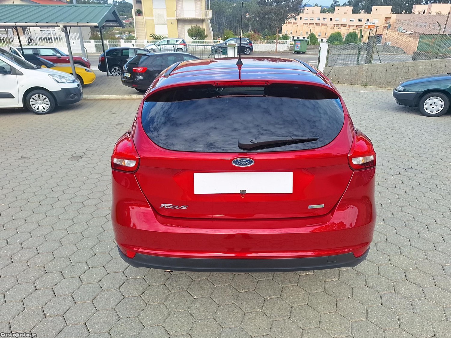 Ford Focus Eco Boost 125cv - 17 — photo 4