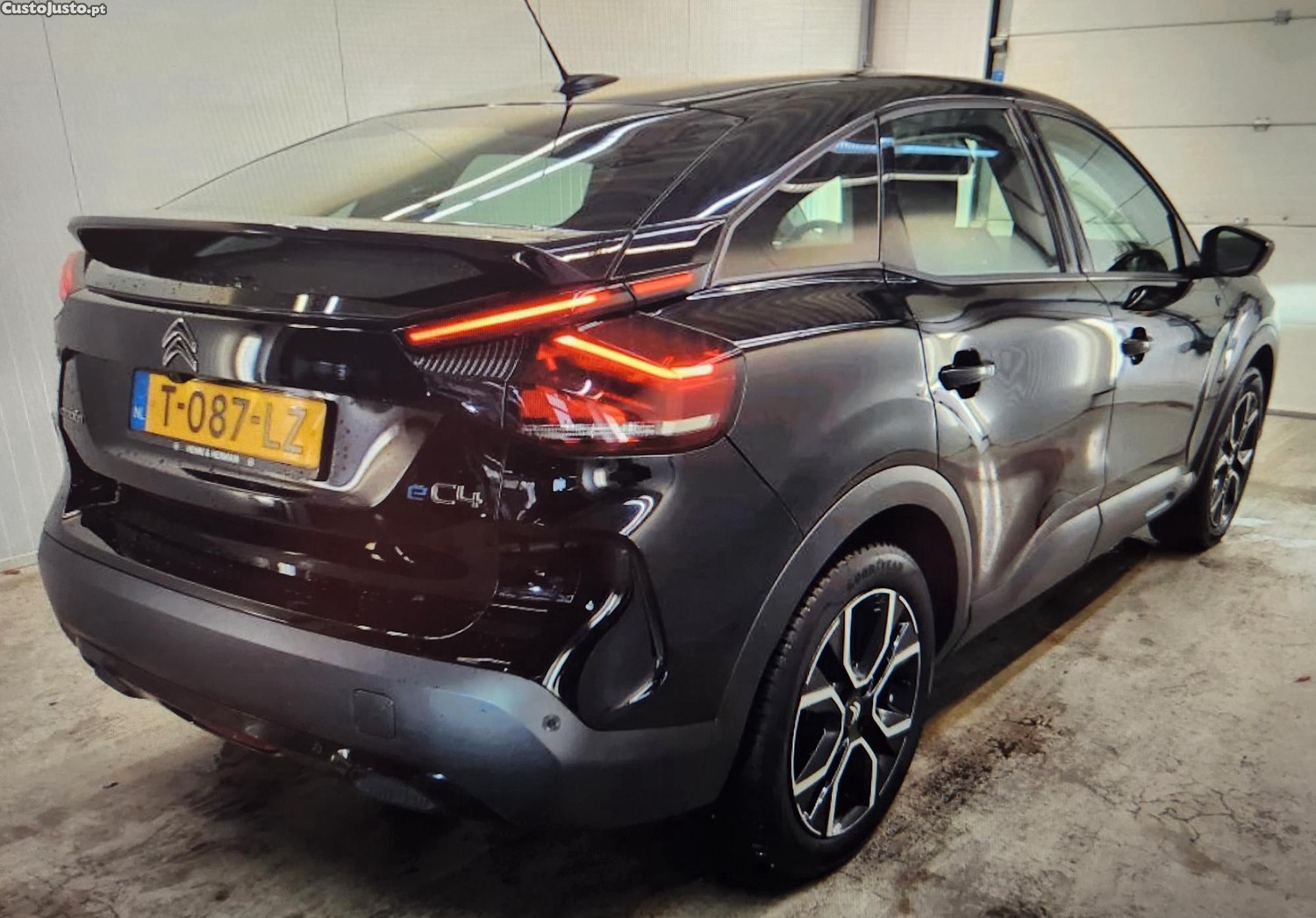 Citroën e-C4 Feel Pack - 23 — photo 2