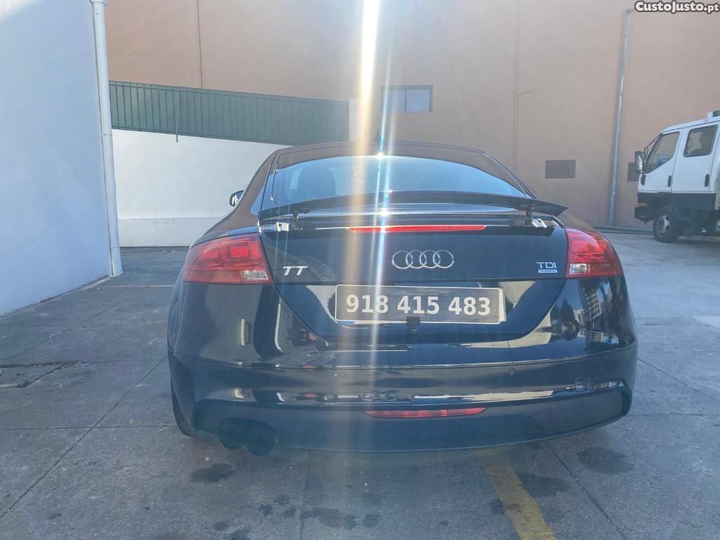 Audi TT Coupé 2.0 TDI quattro S-line — photo 4