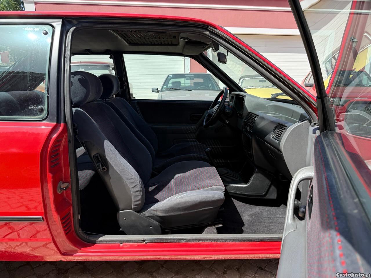 Ford Escort XR3i — fotografia 14