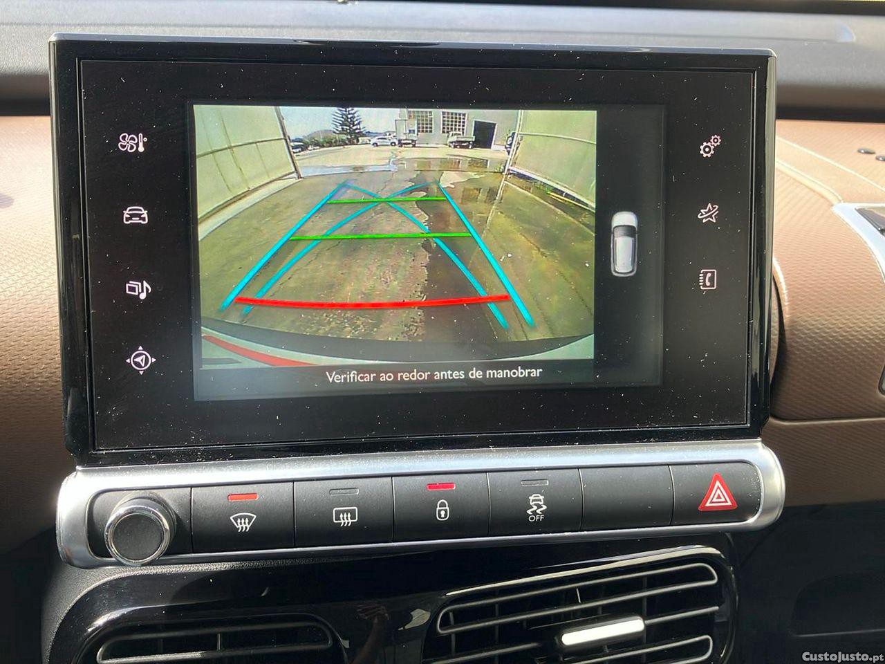 Citroën C4 Cactus 1.2 PureTech Shine — fotografia 5