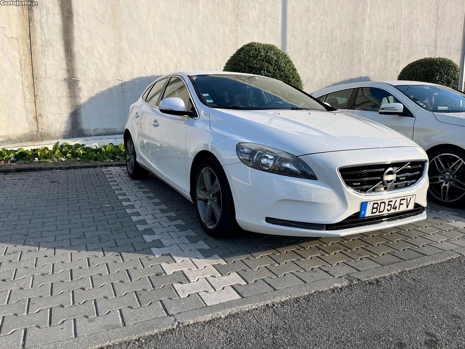 Volvo V40 1.6 — photo 3