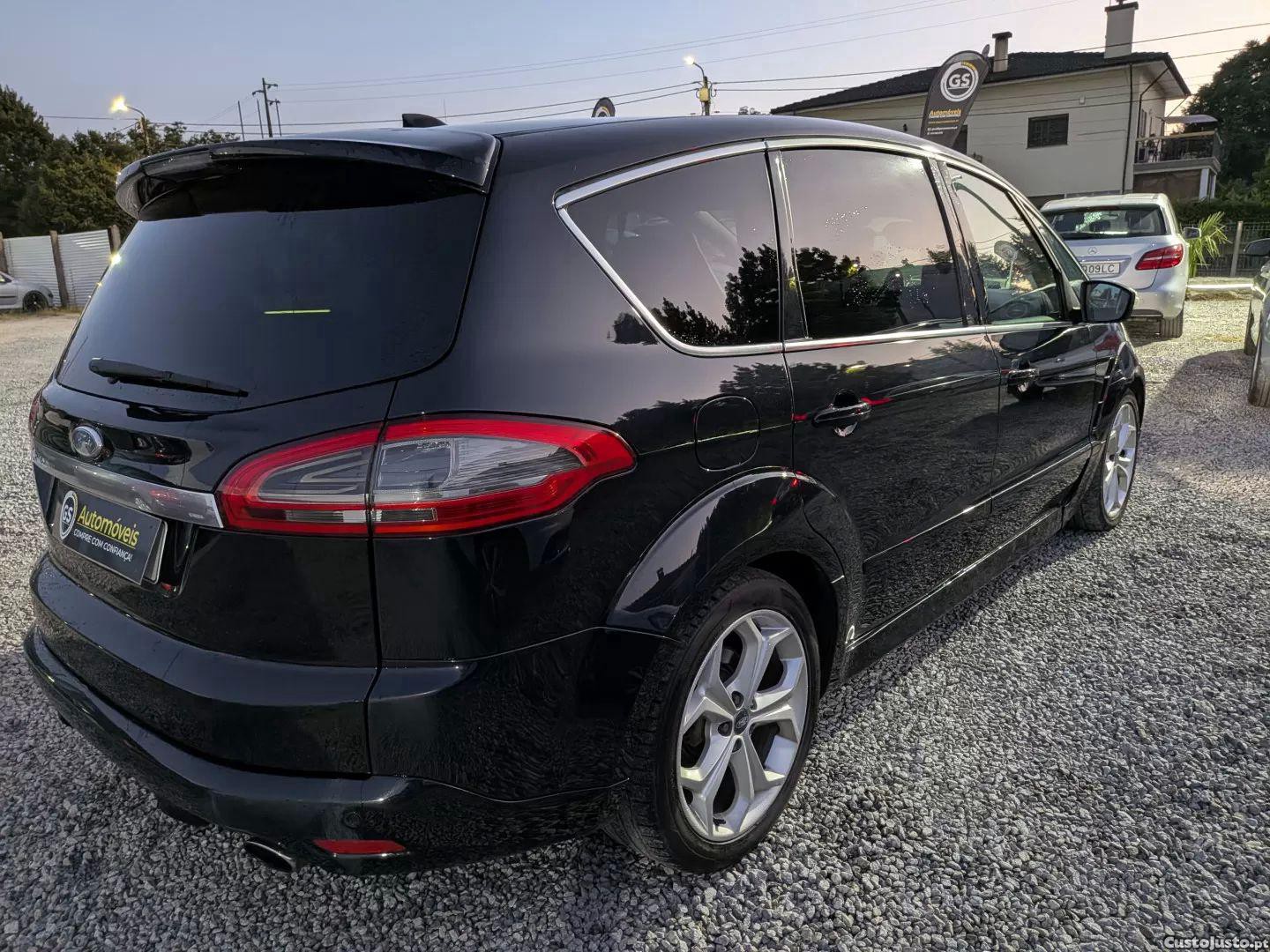 Ford S-Max 2.0 tdci titanium 7l — fotografia 7