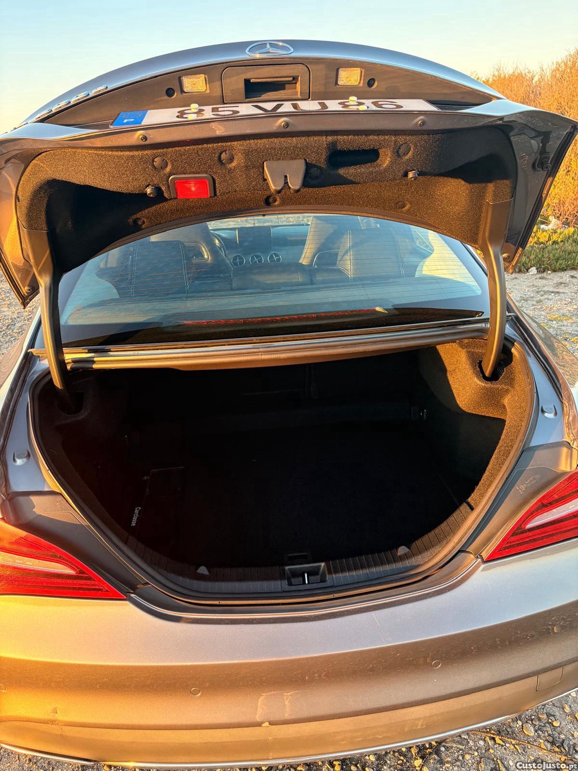 Mercedes-Benz CLA 200 200 D - 18 — photo 5