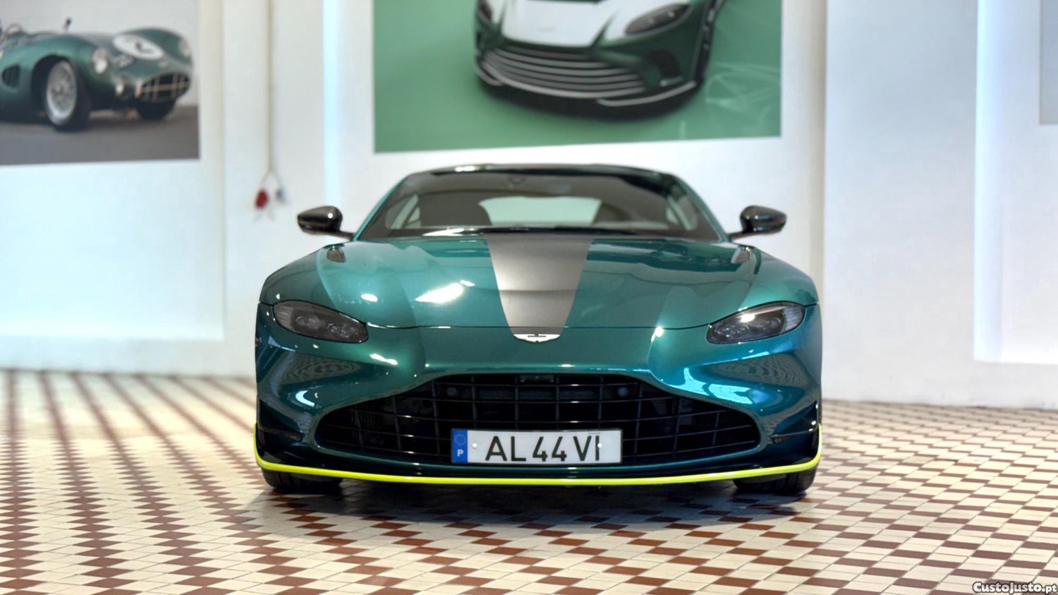 Aston Martin Vantage V8 F1 Edition - 21 — photo 2