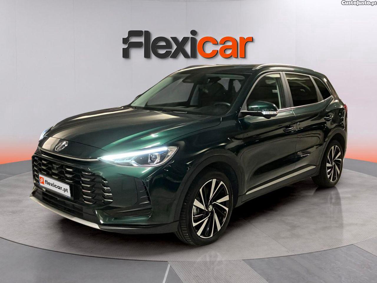 MG ZS 1.5 Hybrid+ Luxury — photo 2