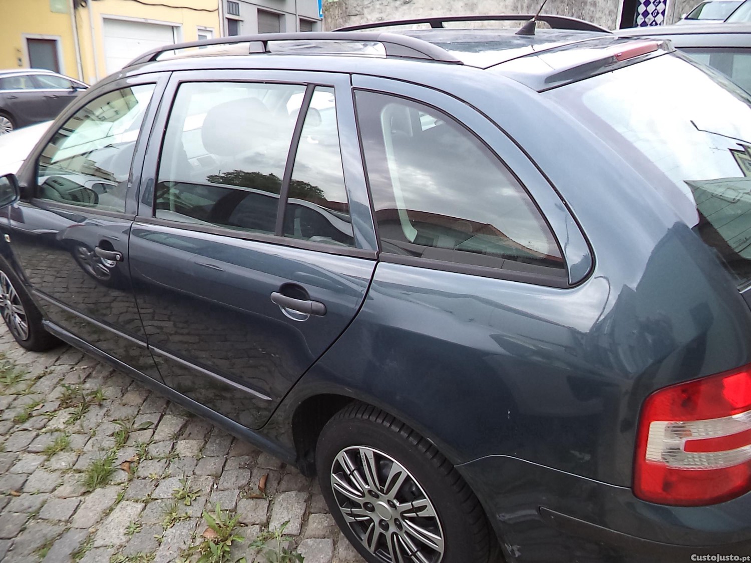 Skoda Fabia 1.2 -ac-je-180000 km — fotografia 11