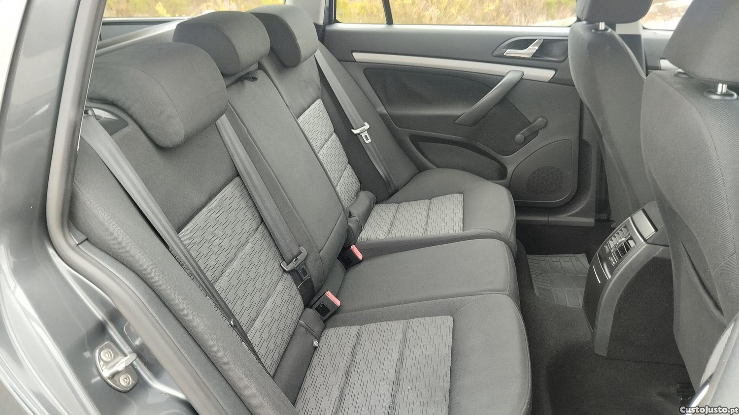 Skoda Octavia 1.6 TDi Ambiente — photo 4