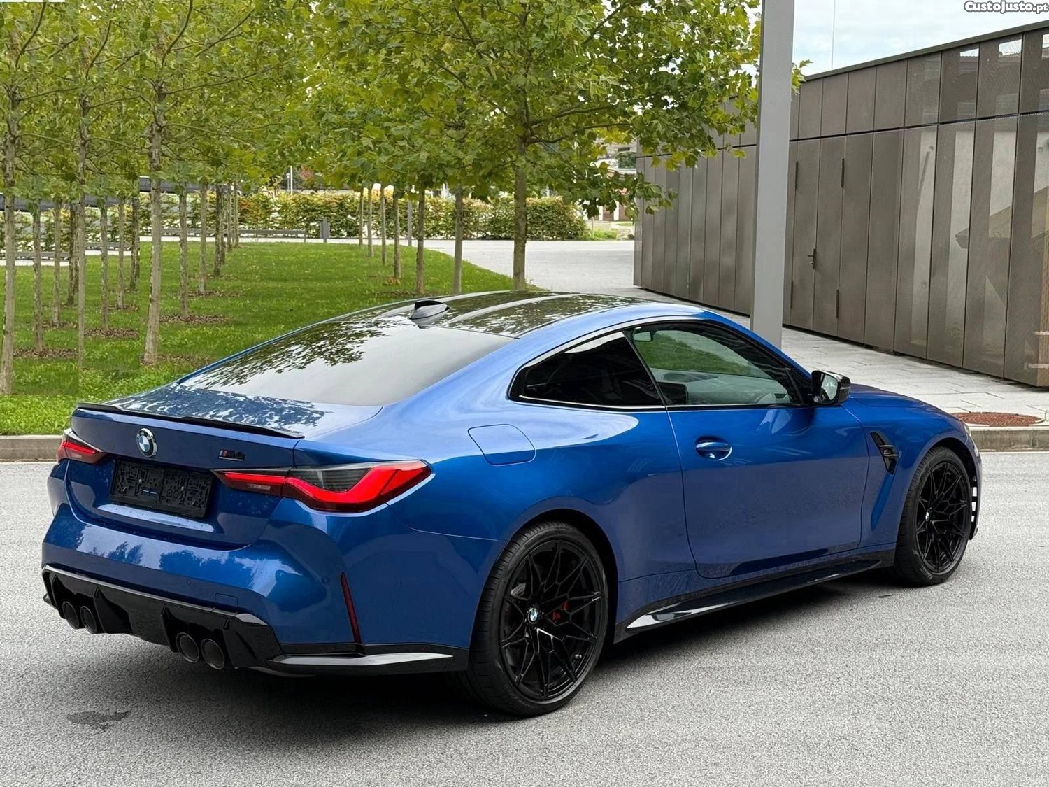 BMW M4 Competition xDrive — photo 4