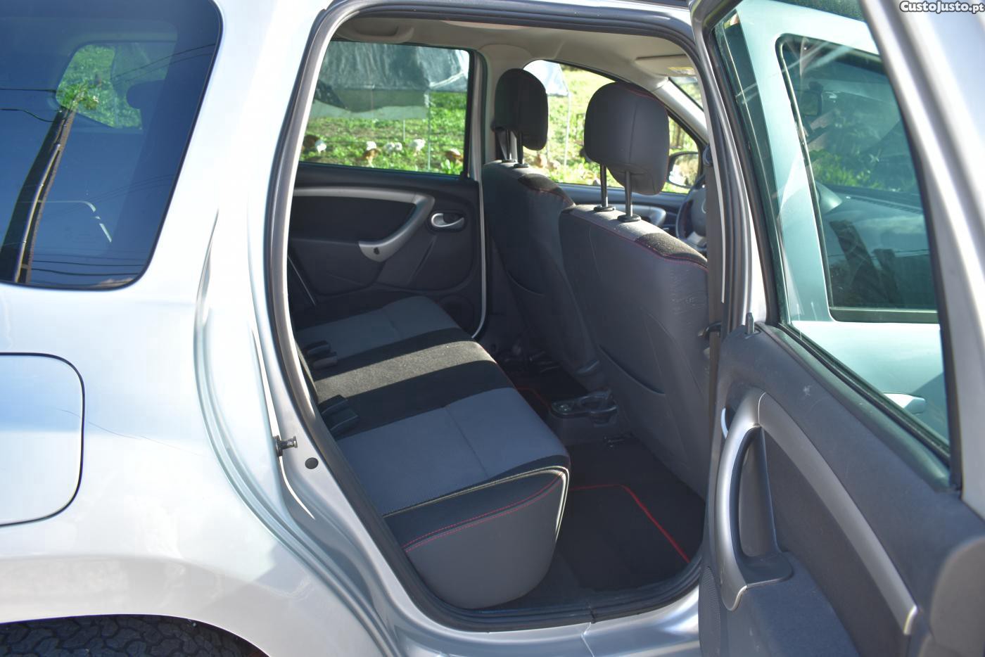 Dacia Duster 1.5 dCi SL Delsey — fotografia 9
