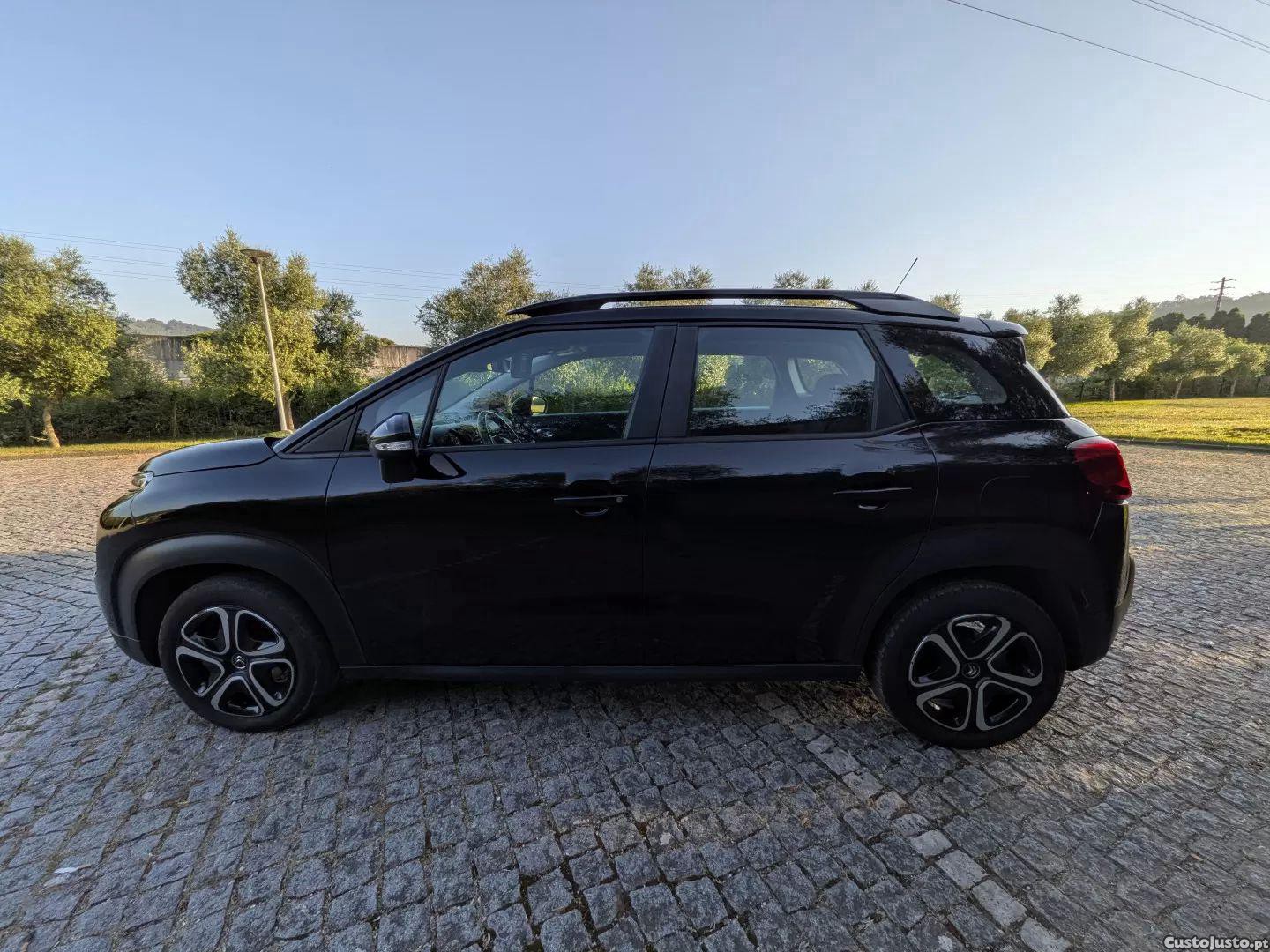 Citroën C3 Aircross 1.5 bluehdi shine pack — fotografia 2
