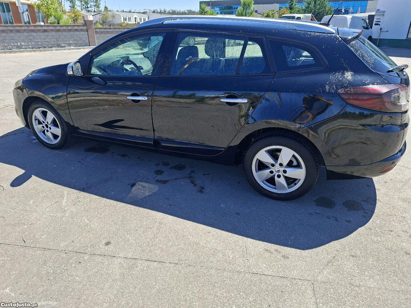 Renault Mégane Sport tourer 1.5 dci — fotografia 6