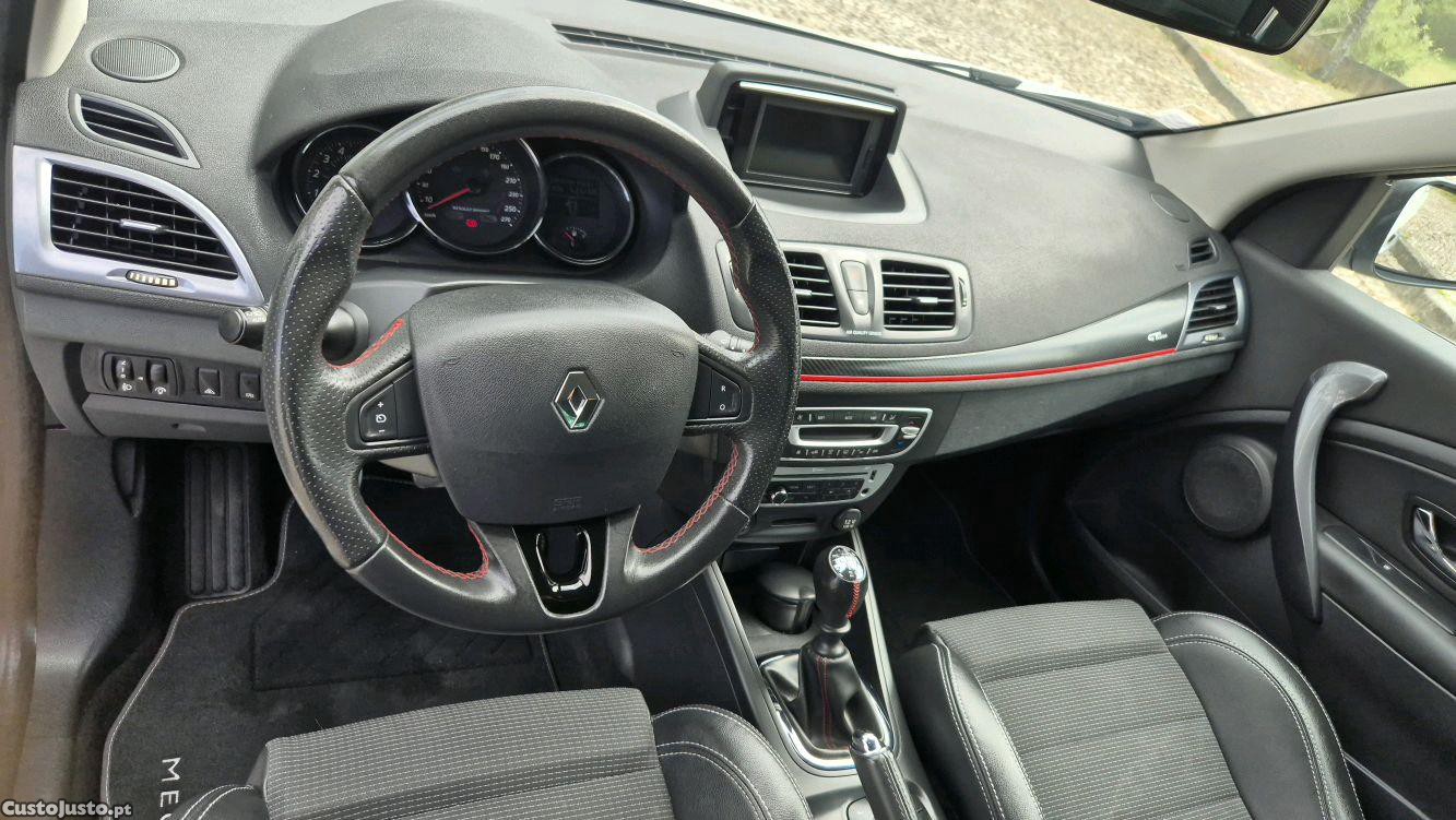Renault Mégane GT Line — fotografia 4