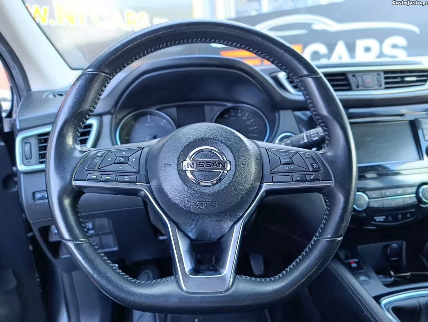 Nissan Qashqai 1.5 dci n-connecta j18 — photo 5