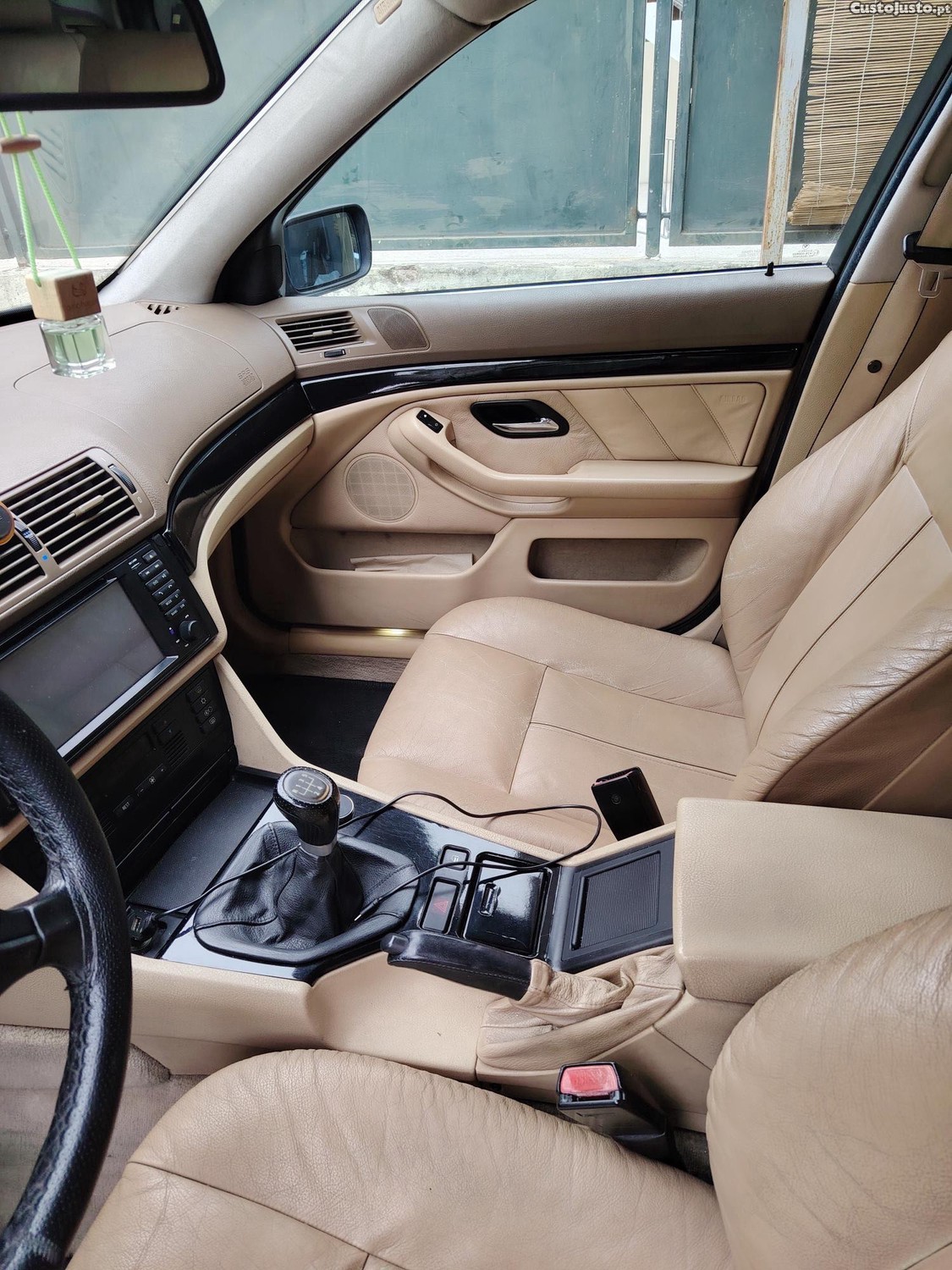 BMW 525 5 Er Reihe — fotografia 10