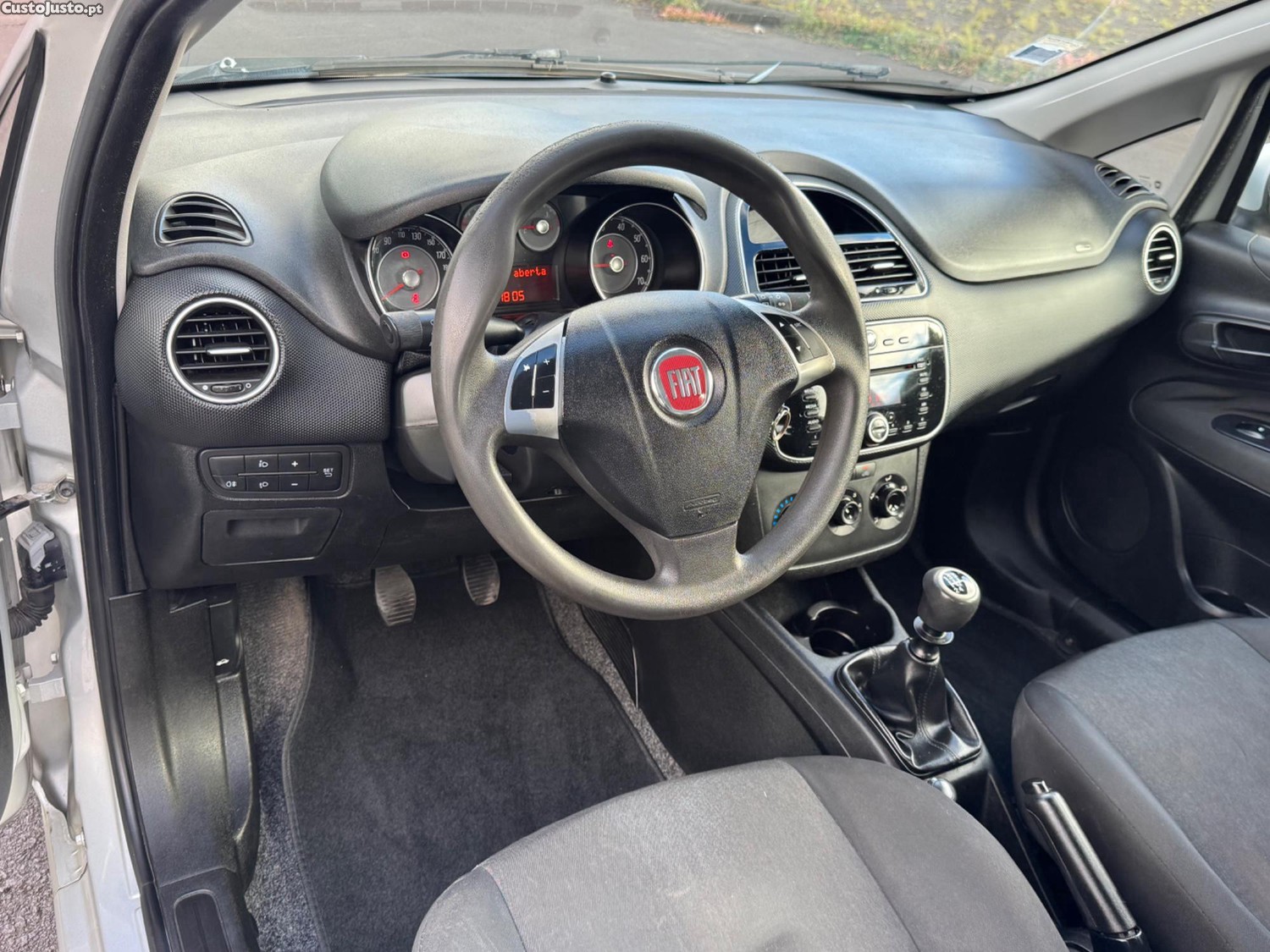 Fiat Grande Punto Evo 1.2 gasolina Impecável - 17 — photo 3