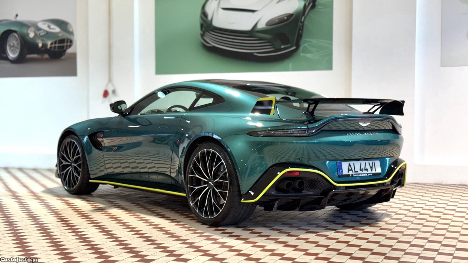 Aston Martin Vantage V8 F1 Edition - 21 — photo 3