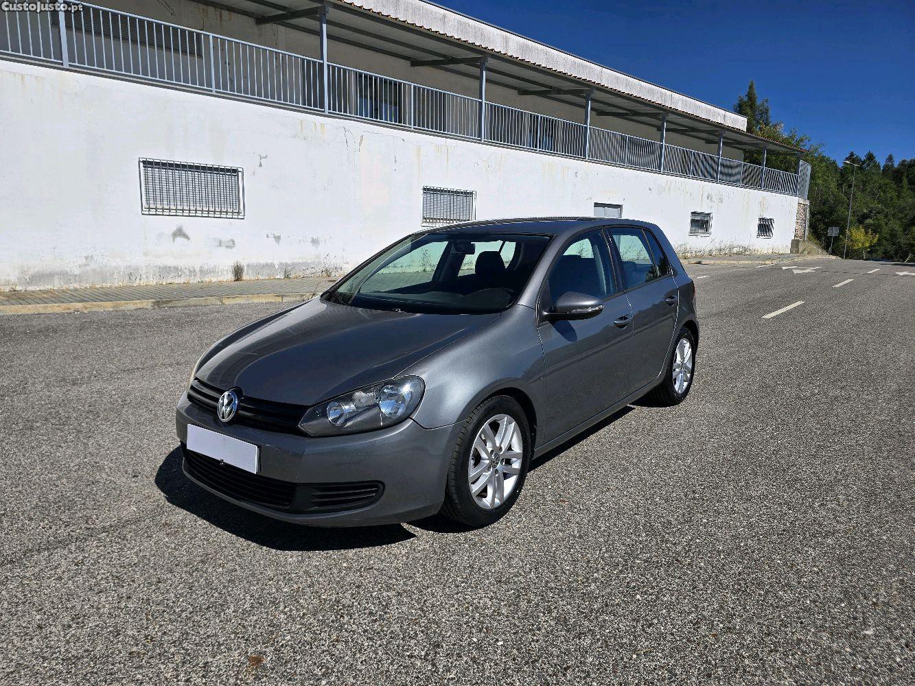 VW Golf 2.0 TDI 110cv Trendline Nacional - 09 — photo 2