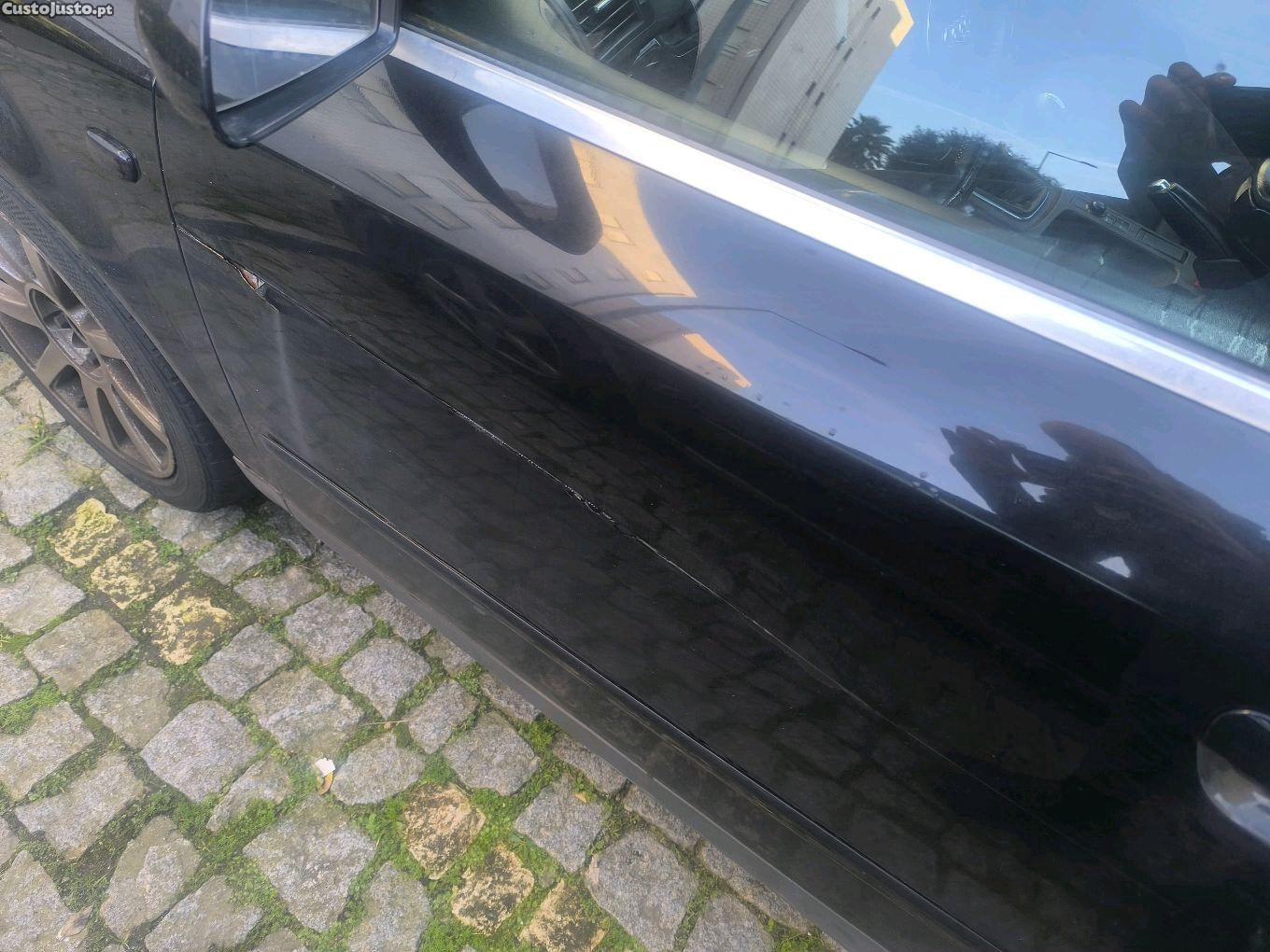 Audi A4 b6 130 CV avant — fotografia 2