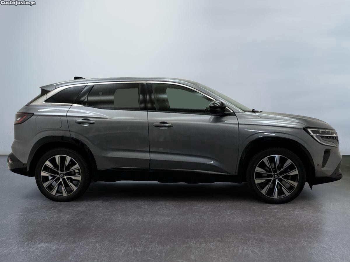 Renault  E-Tech Hybrid Techno — photo 4