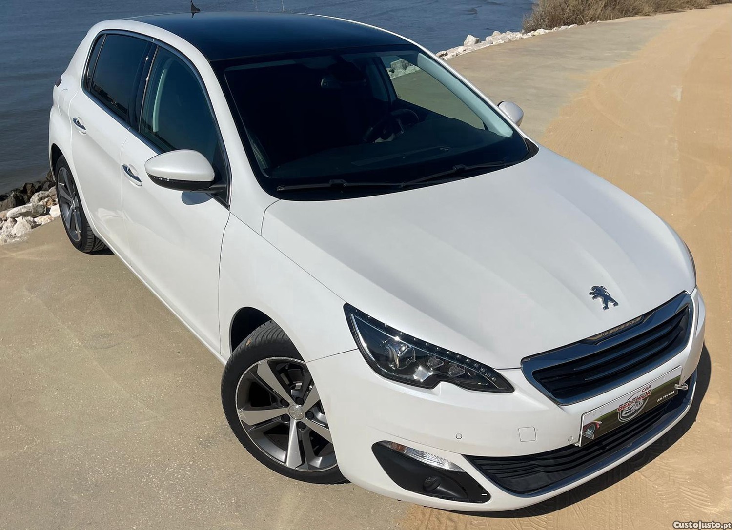 Peugeot 308 1.2 PureTech Allure EAT6 - 15 — photo 3