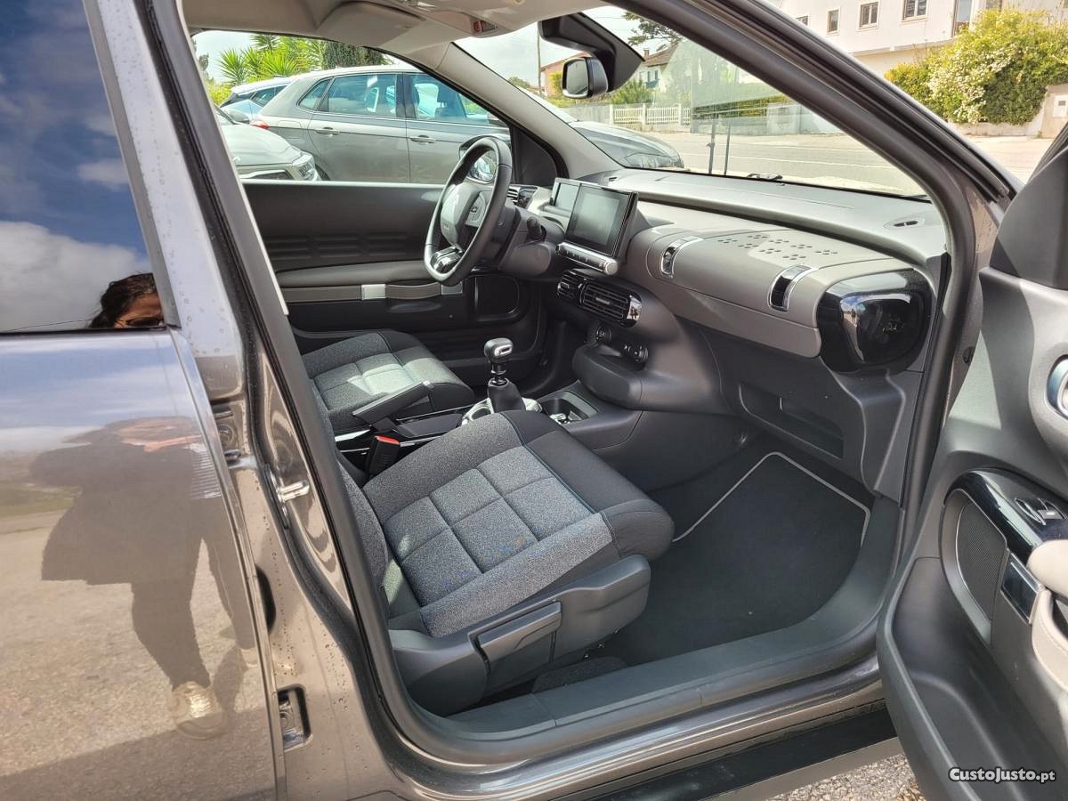Citroën C4 Catus 1.5BleuHdi ShinePack - 20 foto 4