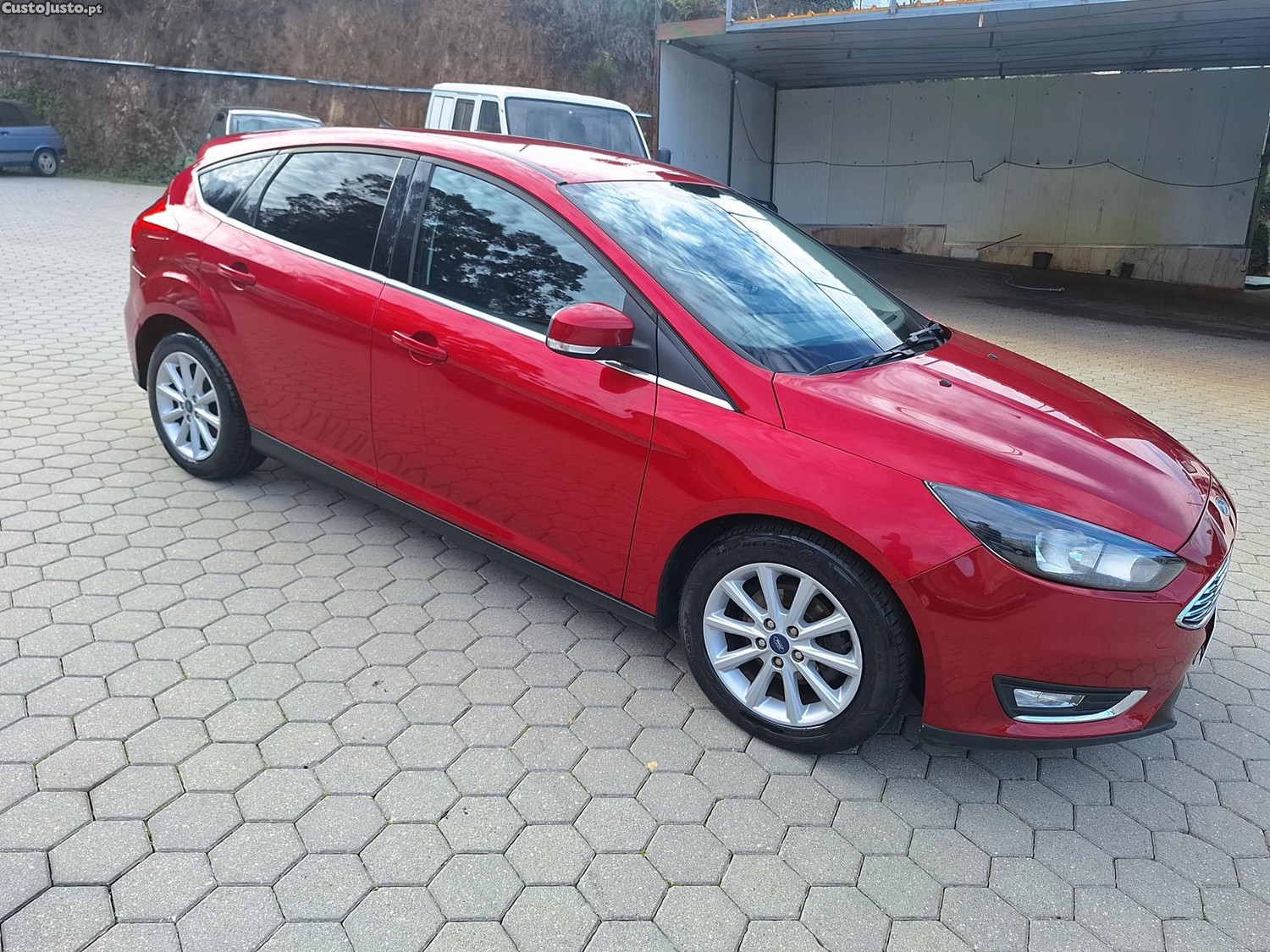 Ford Focus Eco Boost 125cv - 17 — photo 3