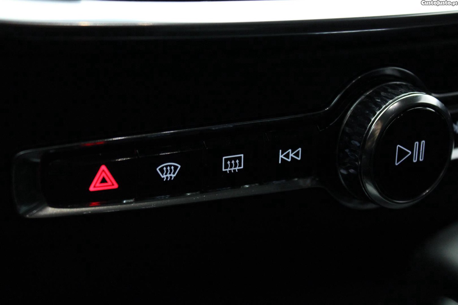 Volvo V60 2.0 T6 AWD INSCRIPTION — fotografia 19