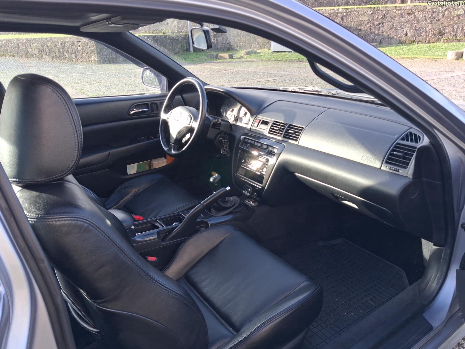 Honda Prelude 2.2 VTEC — fotografia 4