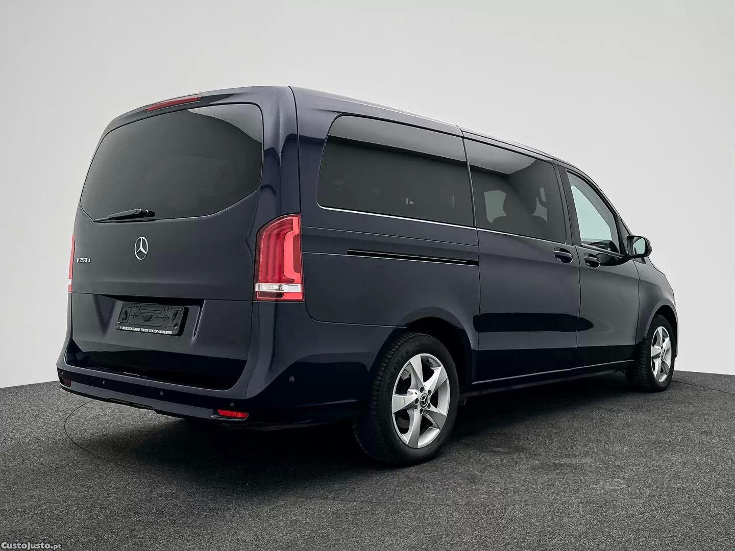 Mercedes-Benz V 250 D longo avantgarde — photo 5