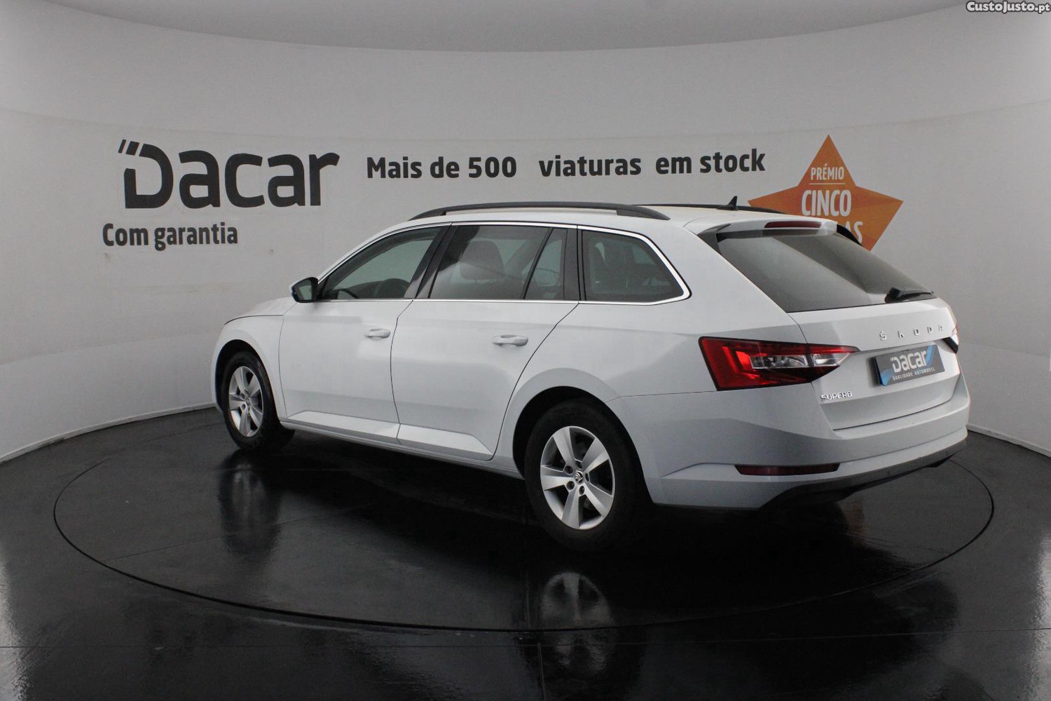 Skoda Superb BREAK 2.0 TDI AMBITION DSG (AUTO) — photo 5