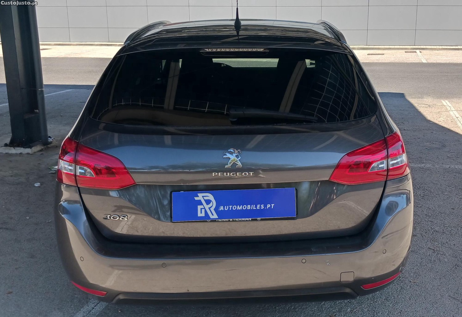 Peugeot 308 SW 1.6  BlueHdi - 17 — photo 4