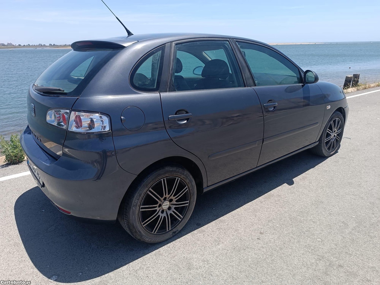 SEAT Ibiza 1.4 Tdi - Muito Estimado — fotografia 7