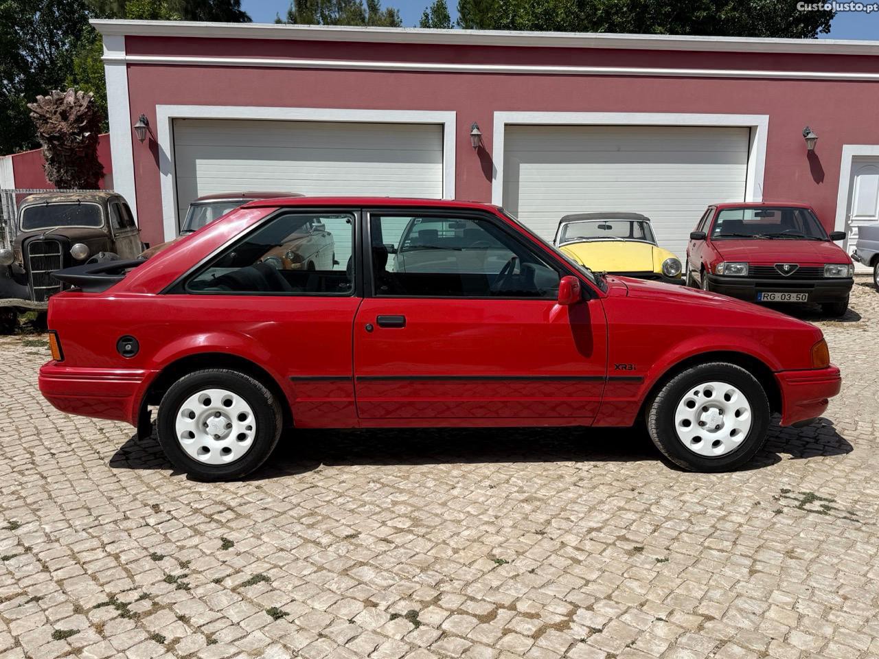 Ford Escort XR3i — fotografia 24