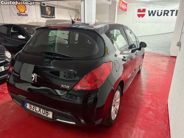 Peugeot 308 1.6 hdi active j17 — fotografia 16
