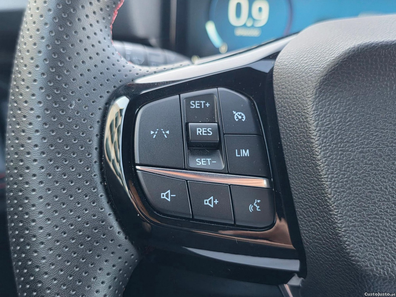Ford Puma 1.0 EcoBoost mHEV ST-Line X — fotografia 16