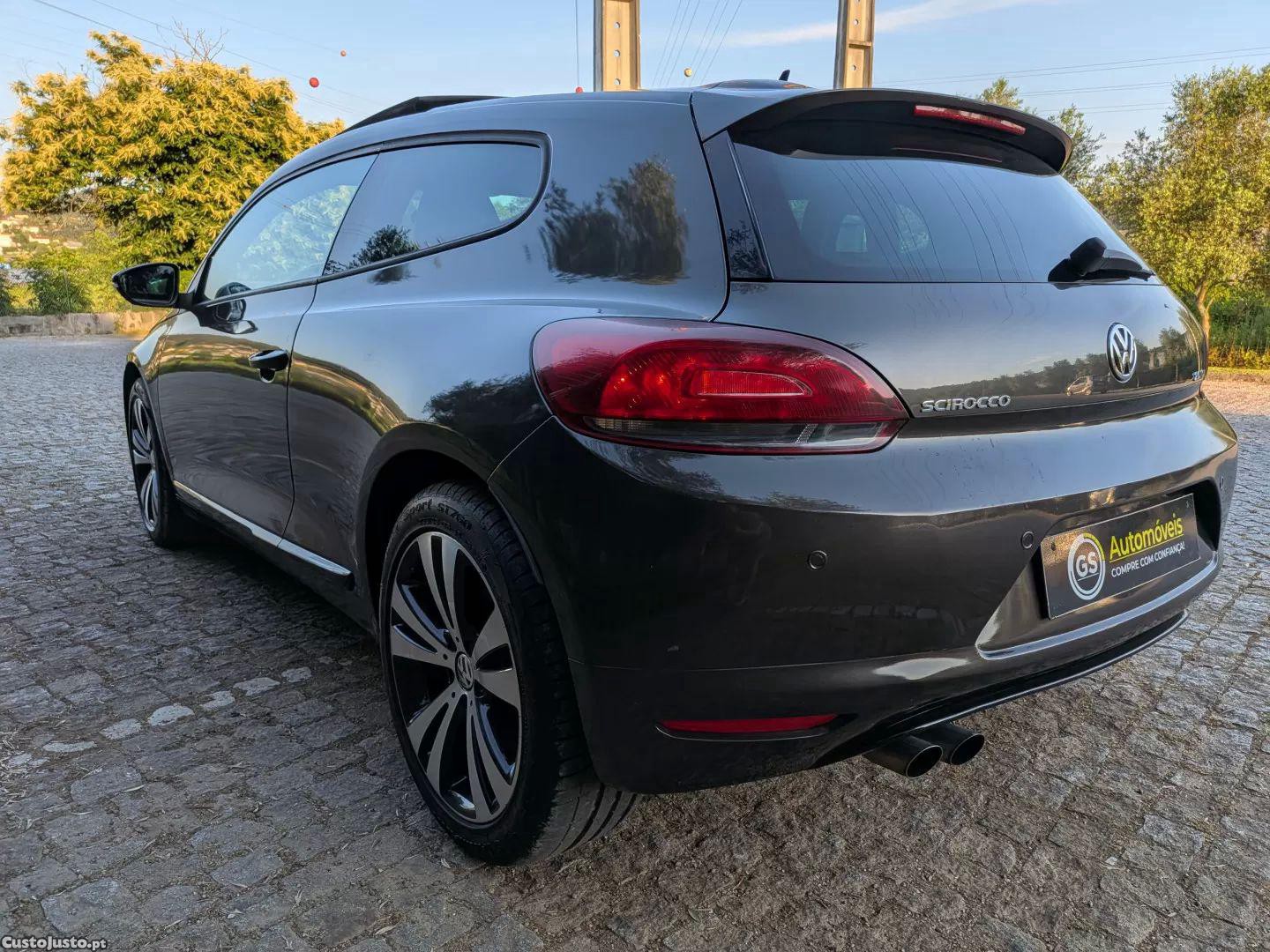 VW Scirocco 2.0 tdi - 12 foto 4