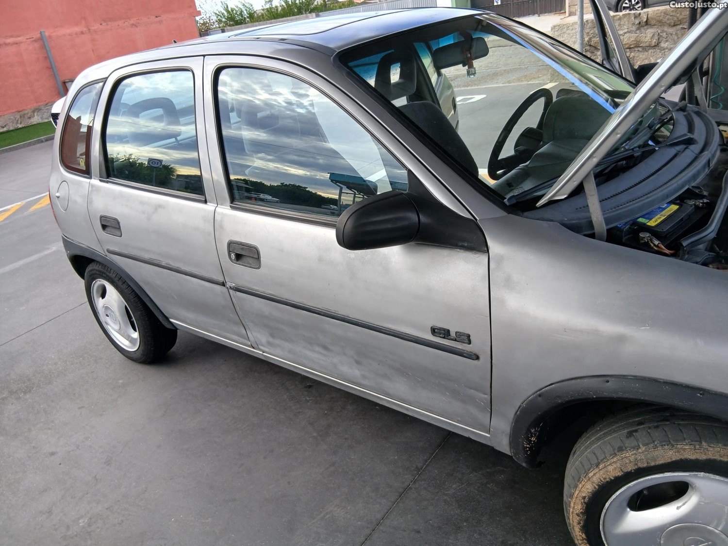 Opel Corsa B - 93 — photo 4