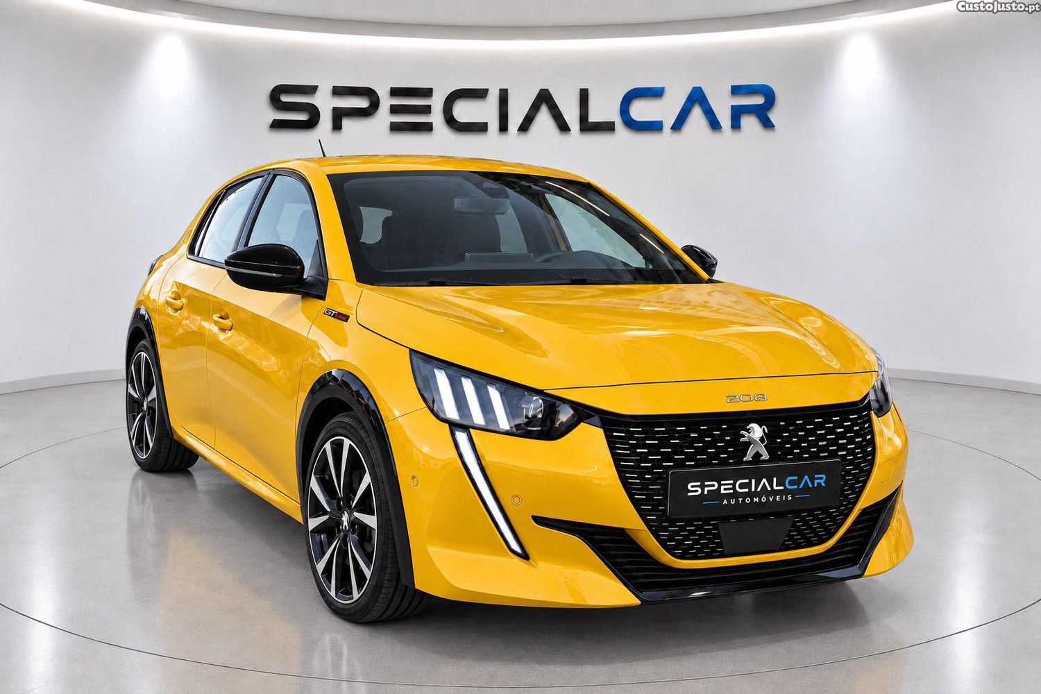 Peugeot 208 1.2 PureTech GT Pack EAT8 — photo 3