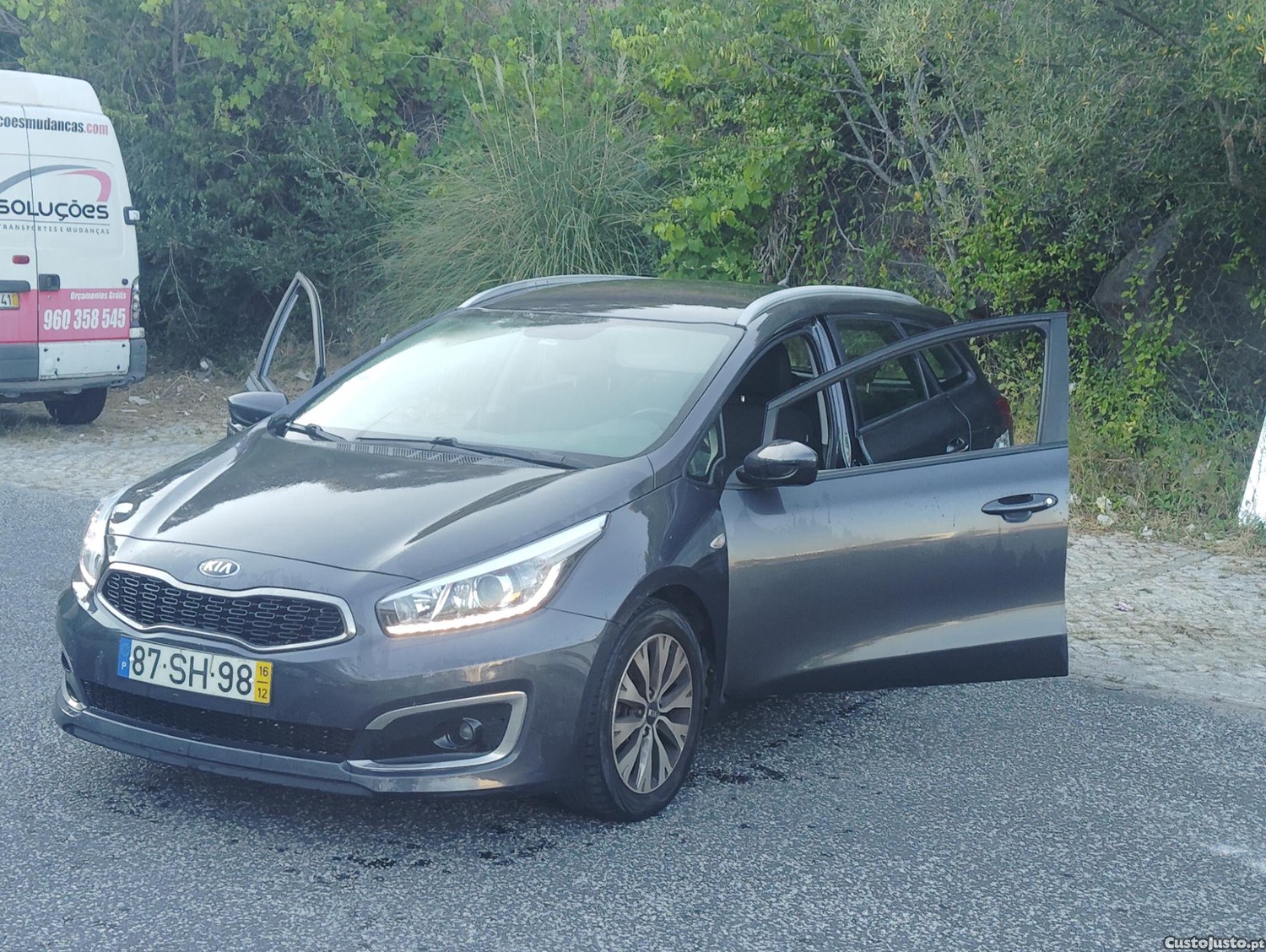 Kia Ceed Premium — fotografia 3