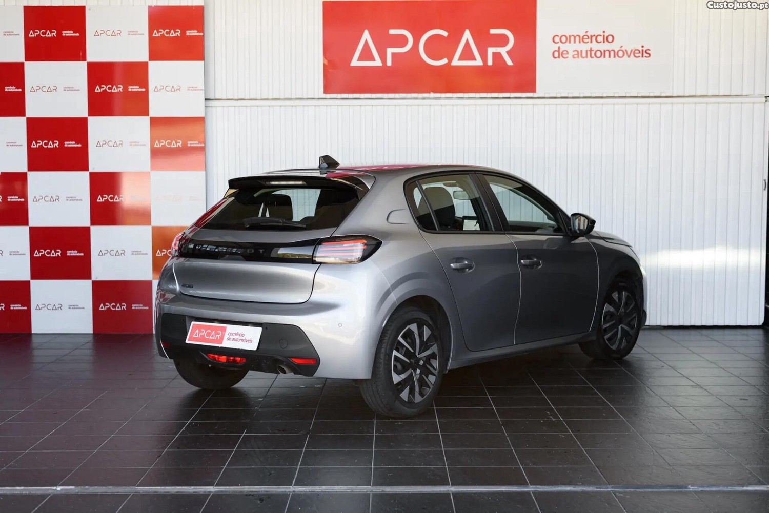 Peugeot 208 1.2 PureTech Active - 24 — photo 5