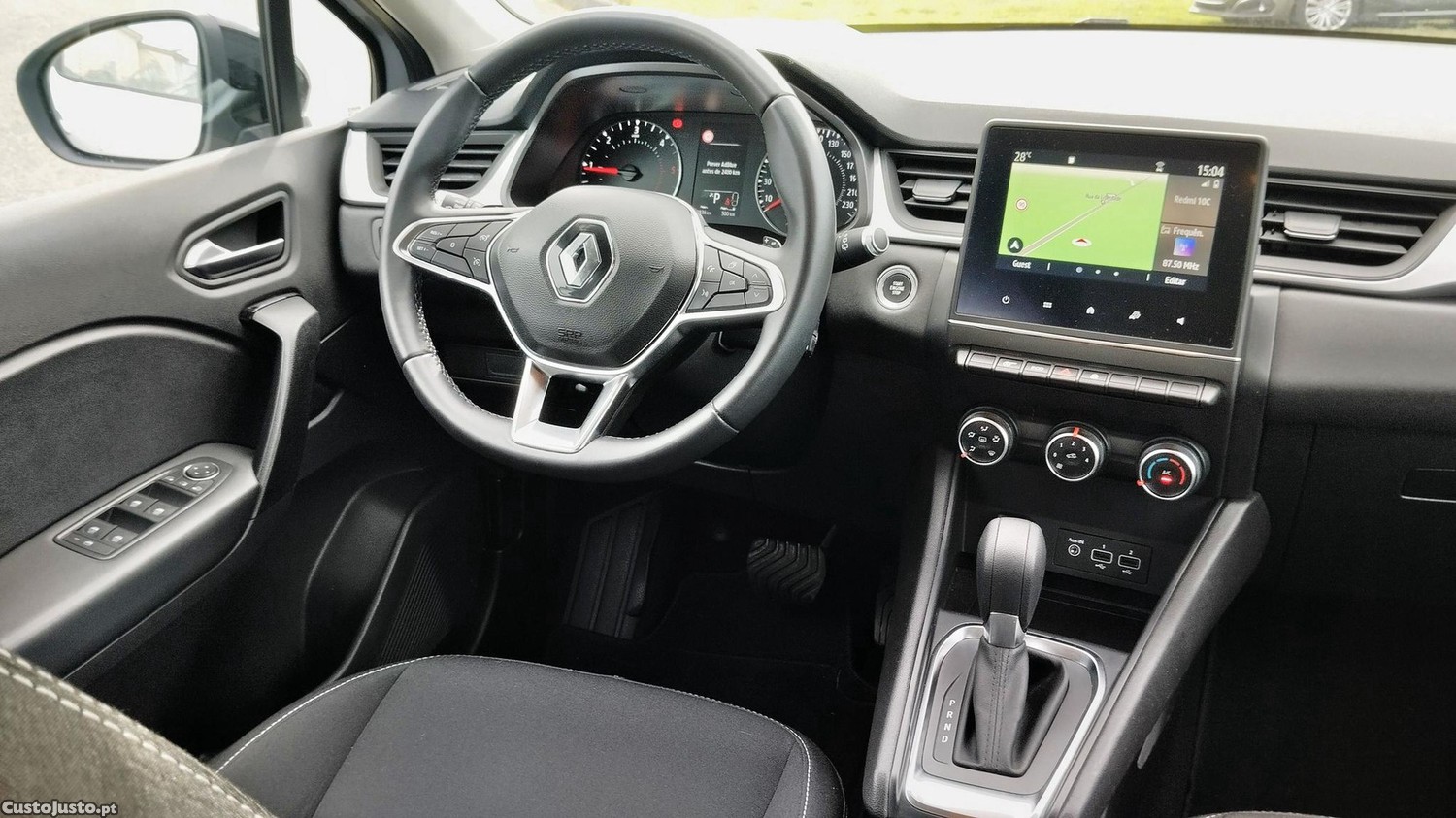 Renault Captur 1.5 dCi Exclusive EDC - 20 — photo 3