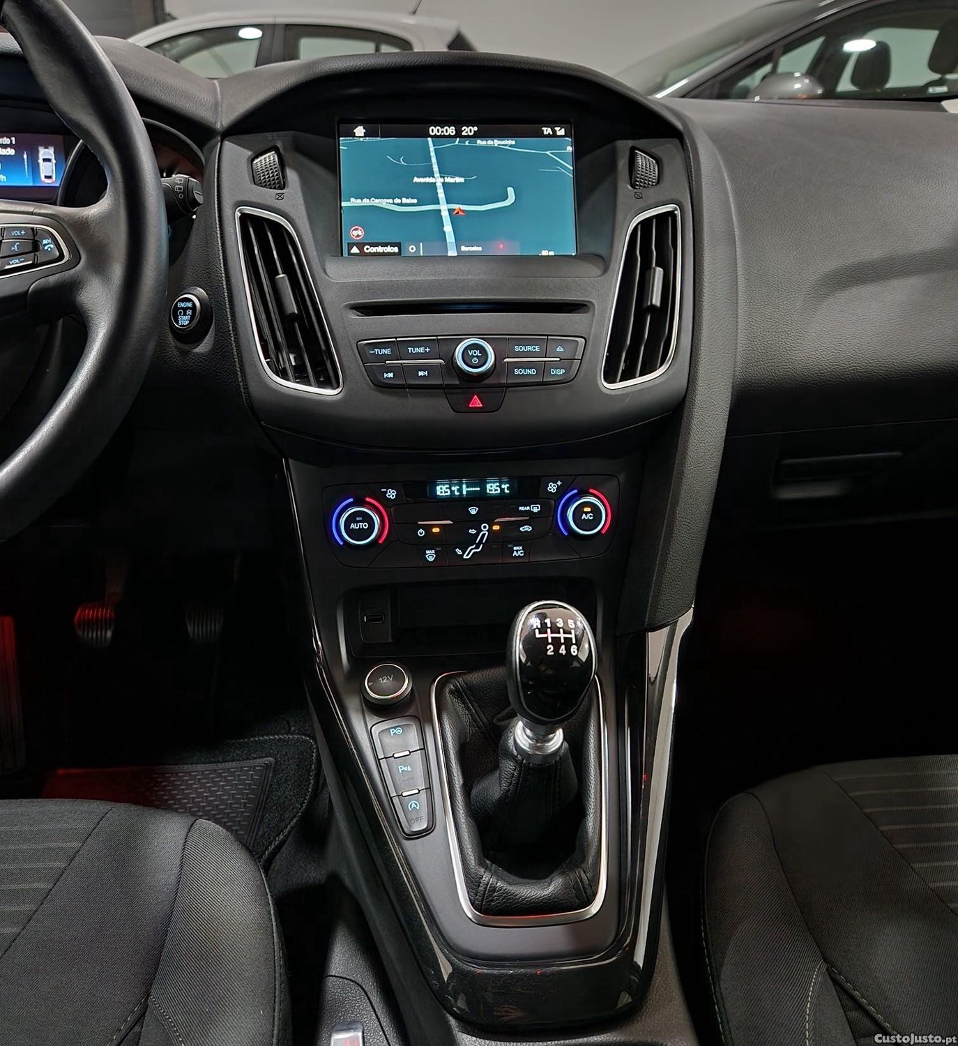 Ford Focus SW 1.5TDCi Titanium 120cv — fotografia 5